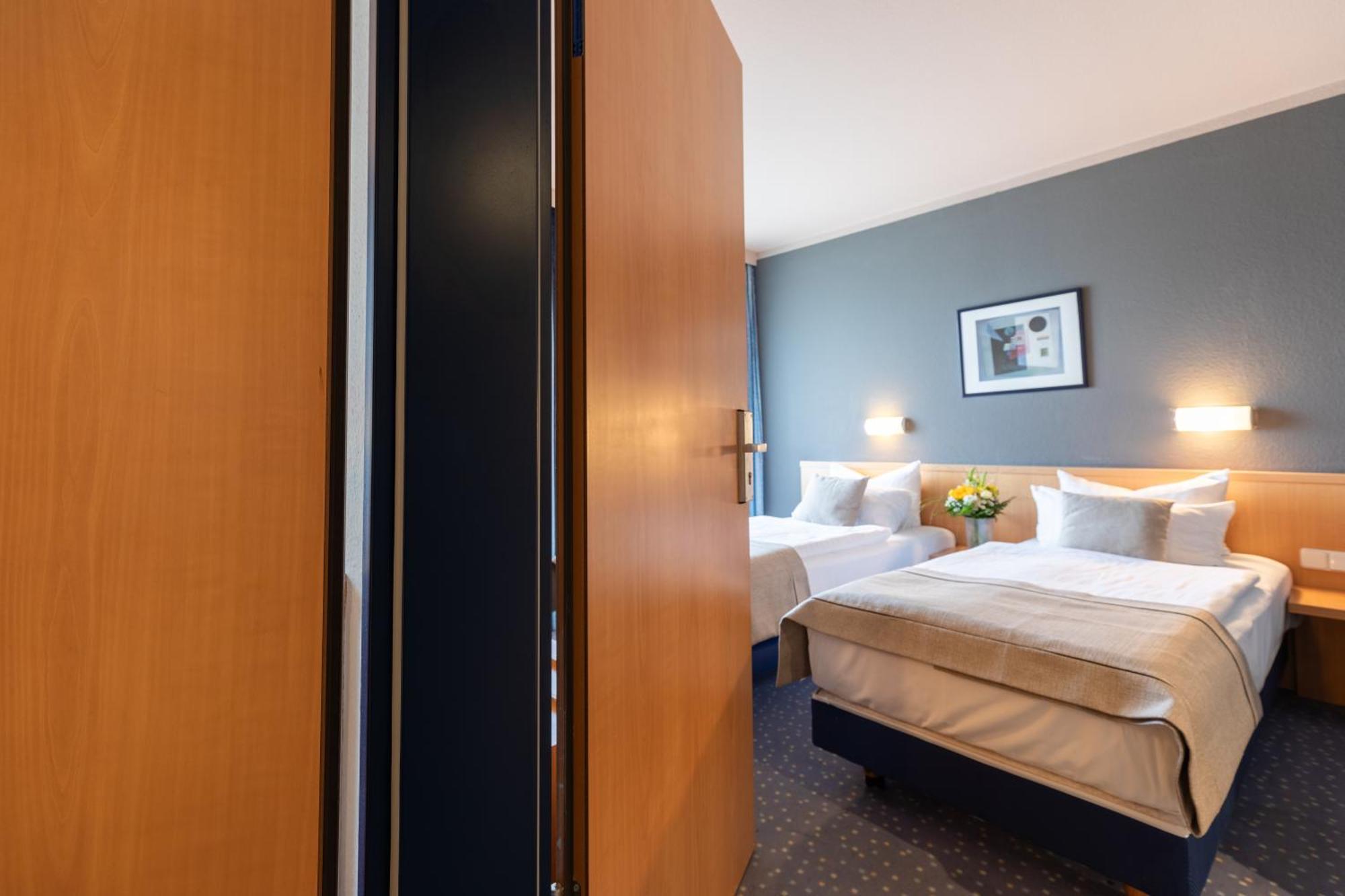 Garner Hotel Cottbus Sued By Ihg Exterior foto