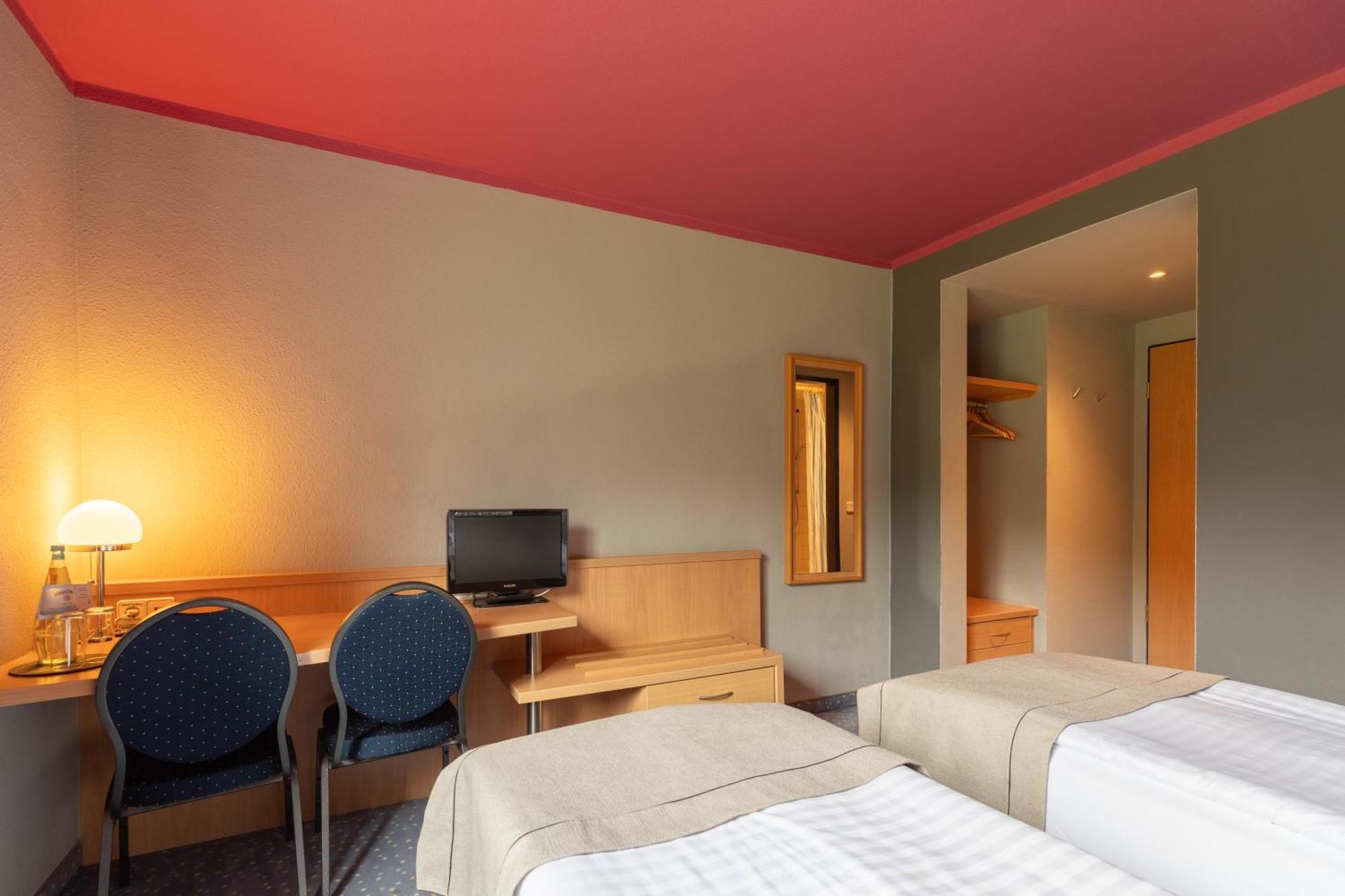Garner Hotel Cottbus Sued By Ihg Exterior foto