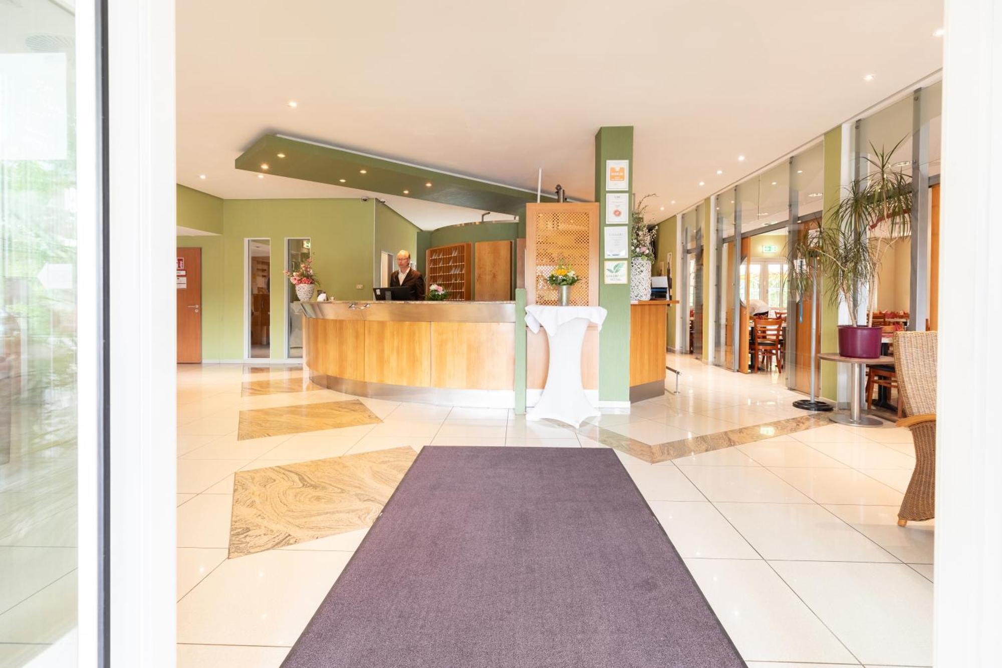 Garner Hotel Cottbus Sued By Ihg Exterior foto