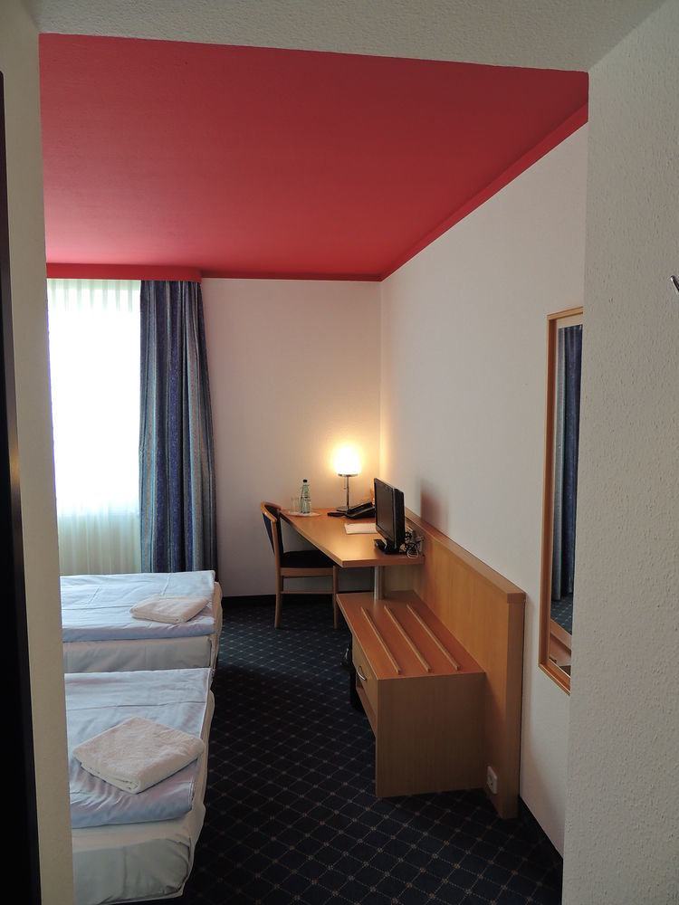 Garner Hotel Cottbus Sued By Ihg Exterior foto